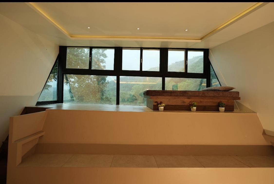 Bed and Breakfast Misty Hideout Kakkadampoyil Exterior foto